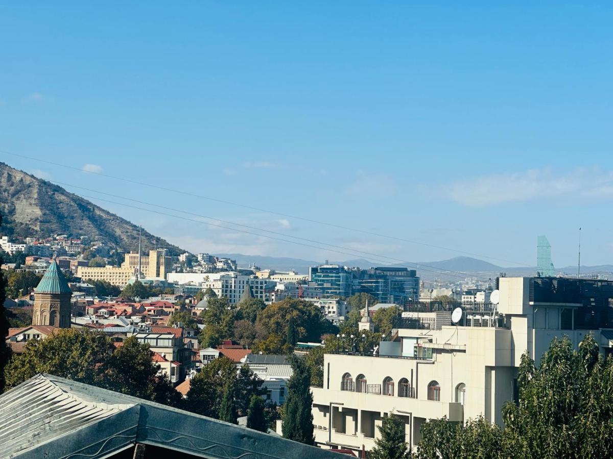 Giorgi Apartment Tbilisi Exterior photo