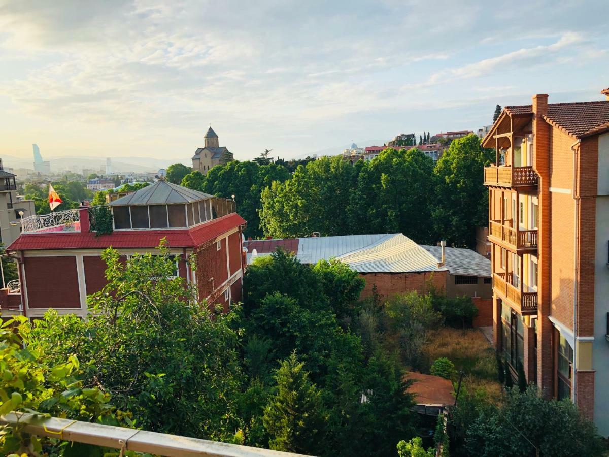 Giorgi Apartment Tbilisi Exterior photo