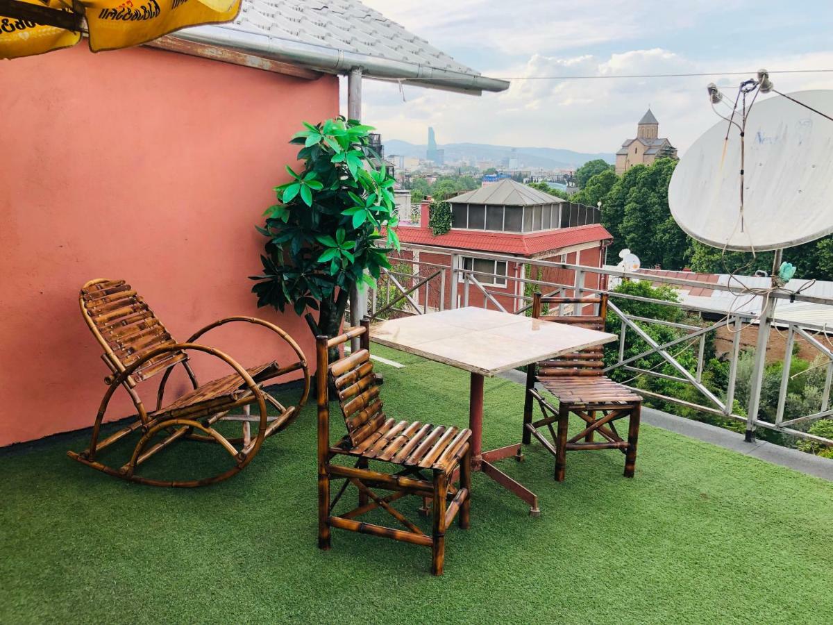 Giorgi Apartment Tbilisi Exterior photo